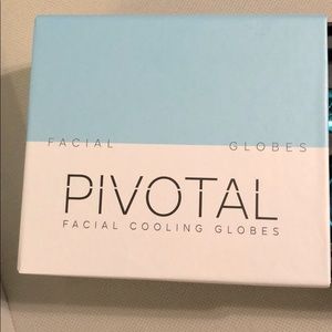 Pivotal cosmetics facial cooling globes